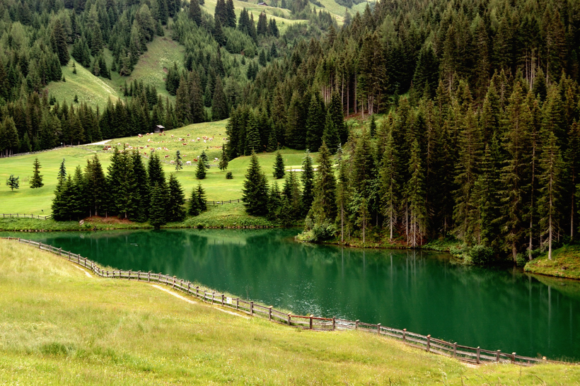 lake in the valley I