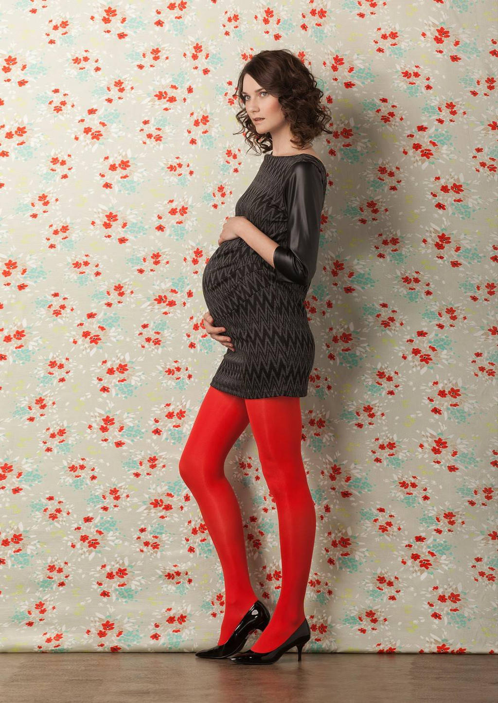 Preggo In Red Tights By Tbiss2000 On Deviantart