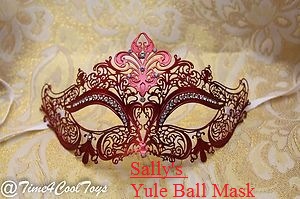 Sally's Yule Ball Mask