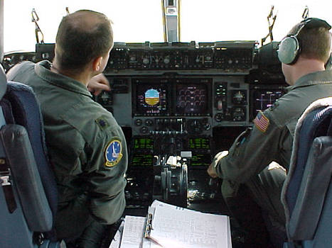 Cockpit of the C-17