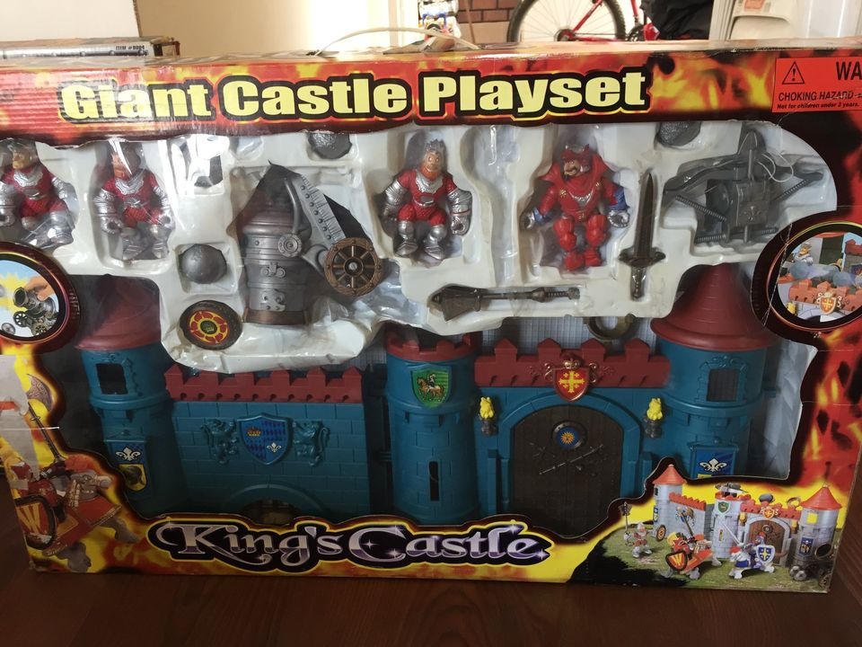 Giant Castle Playset Giant Castle Playset