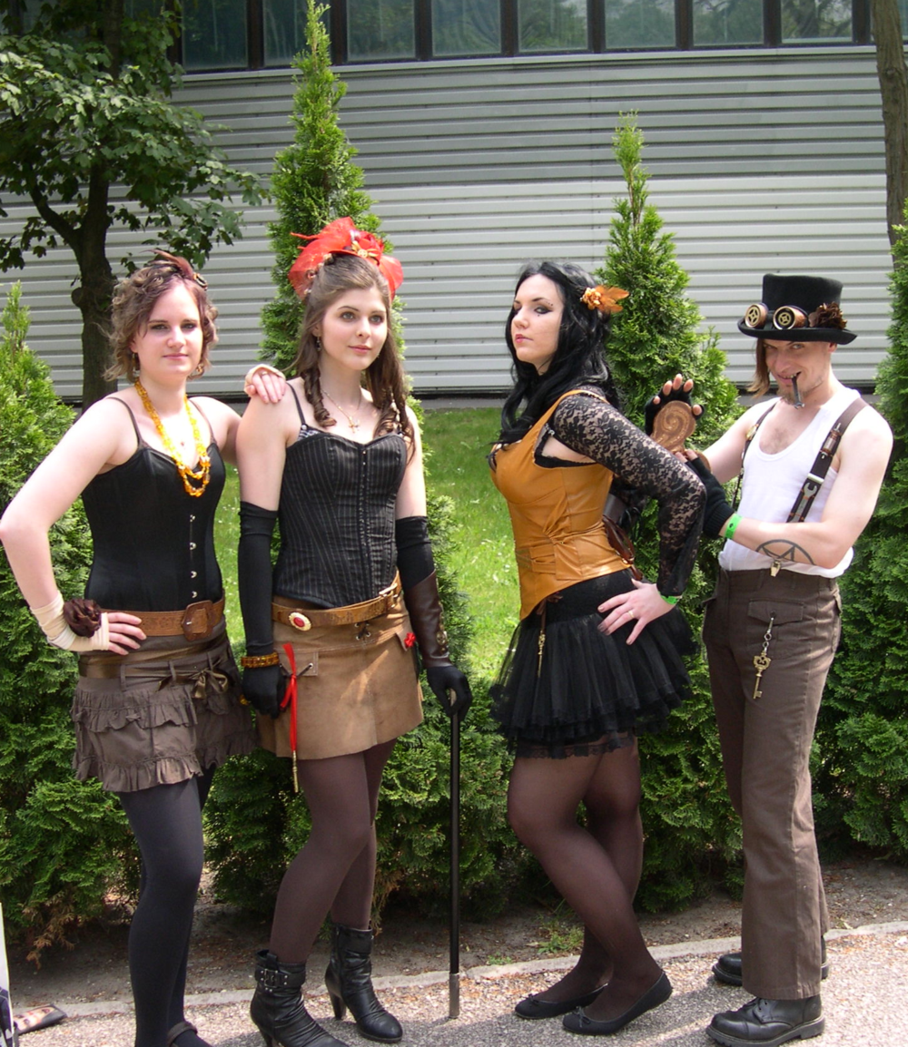 Steampunk at MondoCon