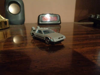 Delorean time machine