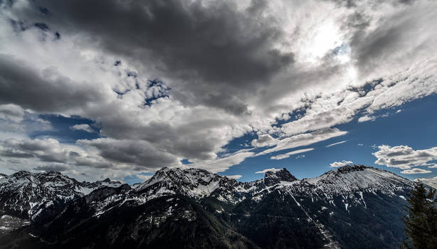 Clouds over Brentenjoch, Aggenstein, Breitenberg