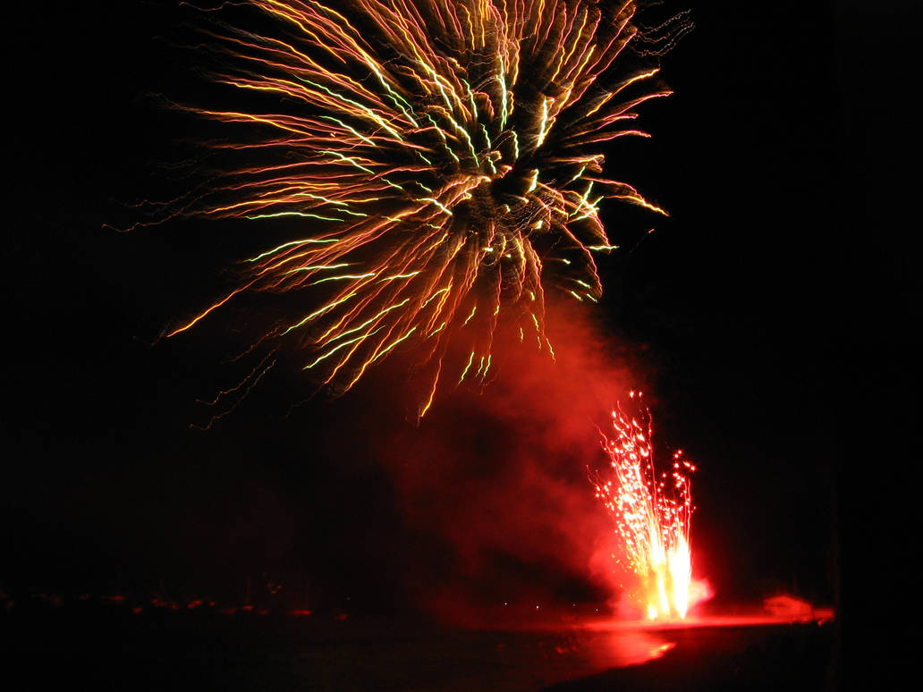Atlantic Fireworks by courrier on DeviantArt