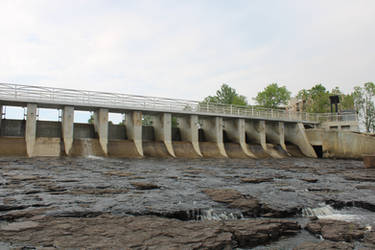 Boulevard Lake Hydro Dam