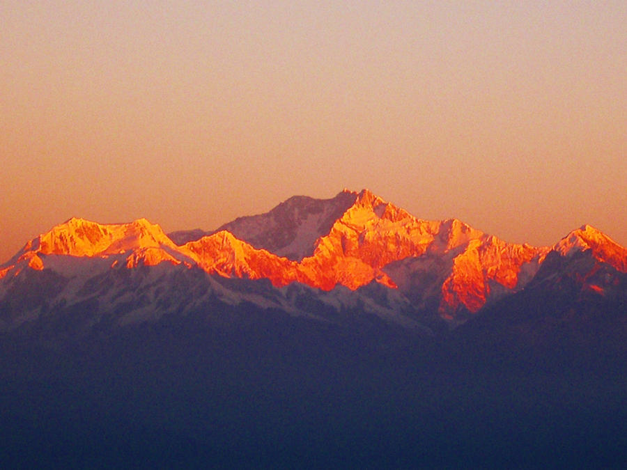 Sunrise at Kanchenjunga