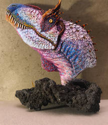 New Feathered Cryolophosaurus ellioti bust