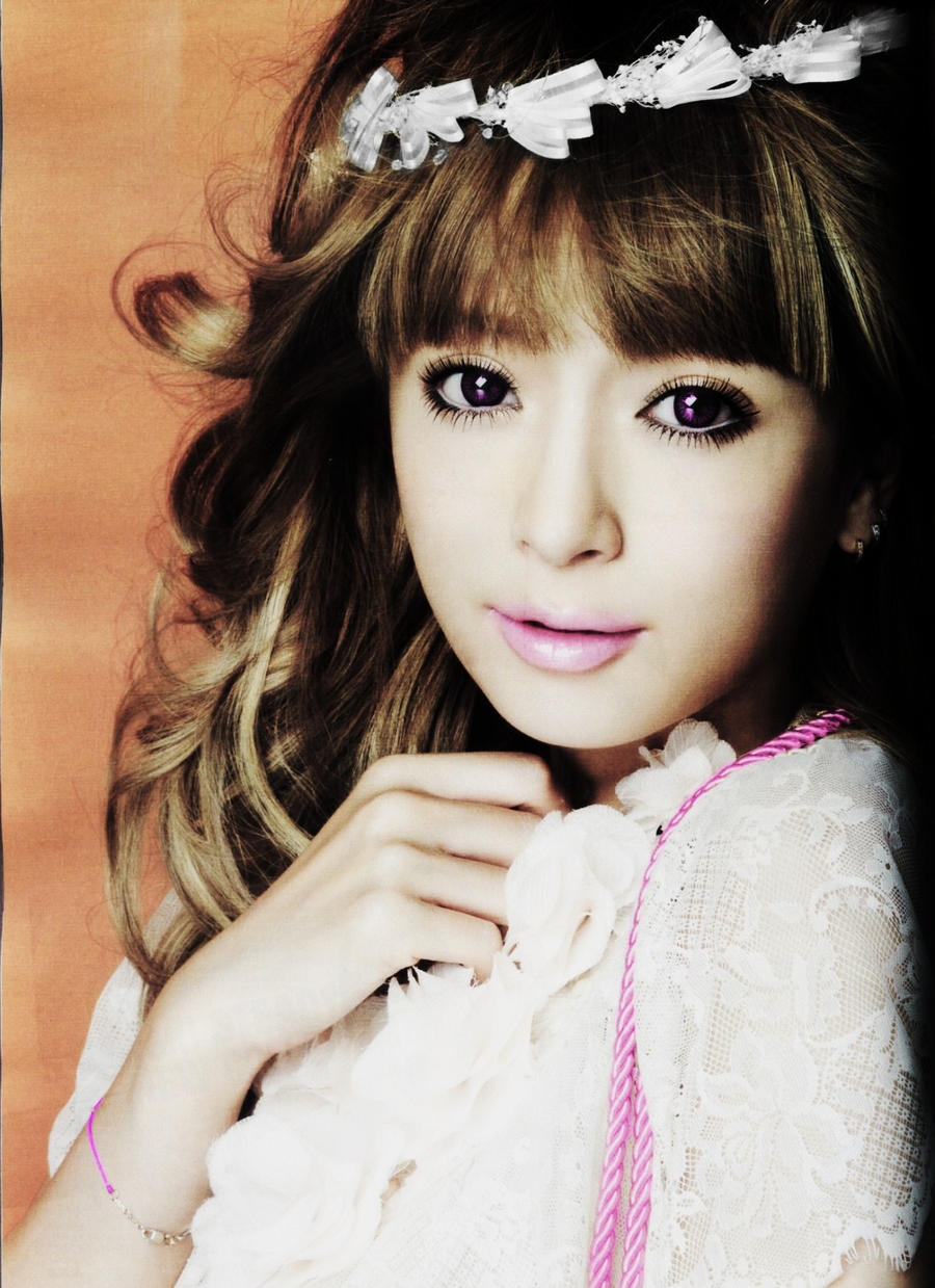 ayumi hamasaki by kingoz on DeviantArt