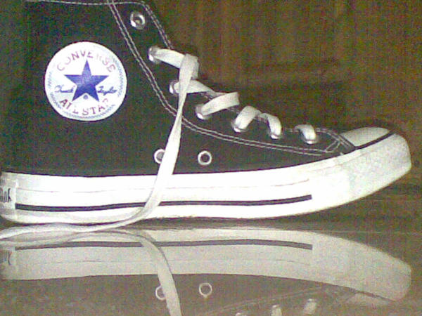 Converse Deviantart my converse by Kadoshika02 on DeviantArt