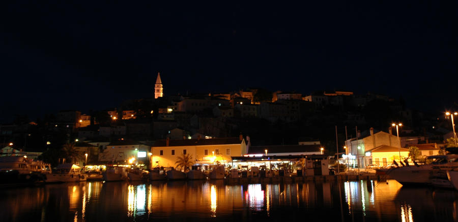 Vrsar at night