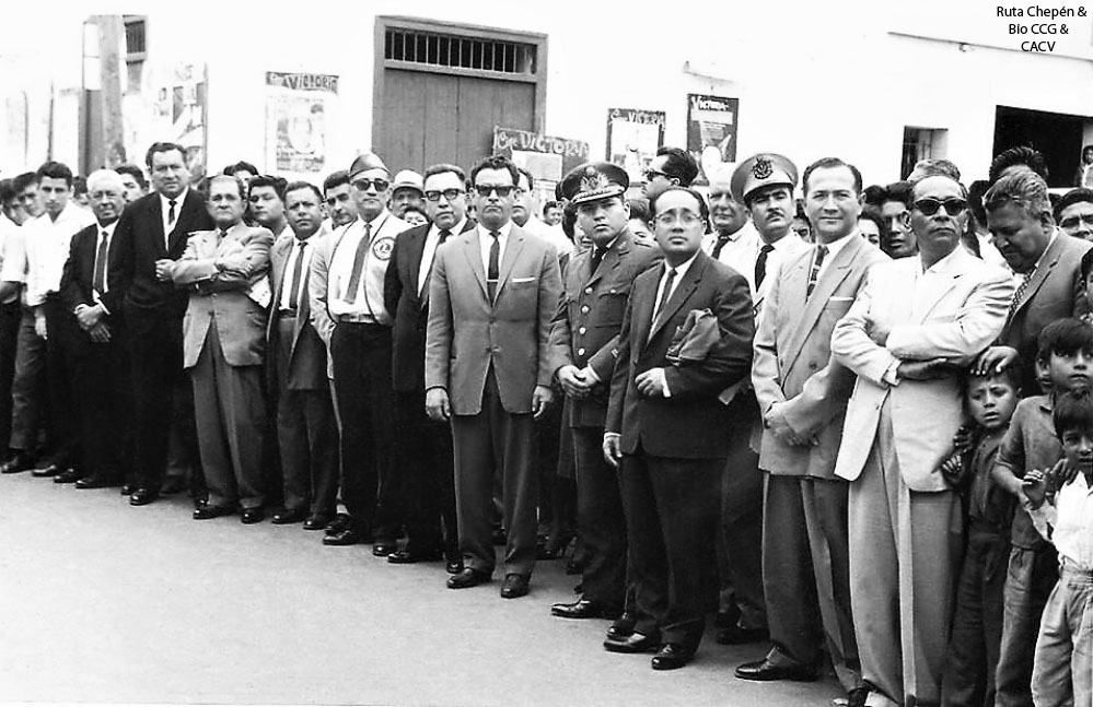 1963 (2b2) Desfile por Fiestas Patrias en Chepen D