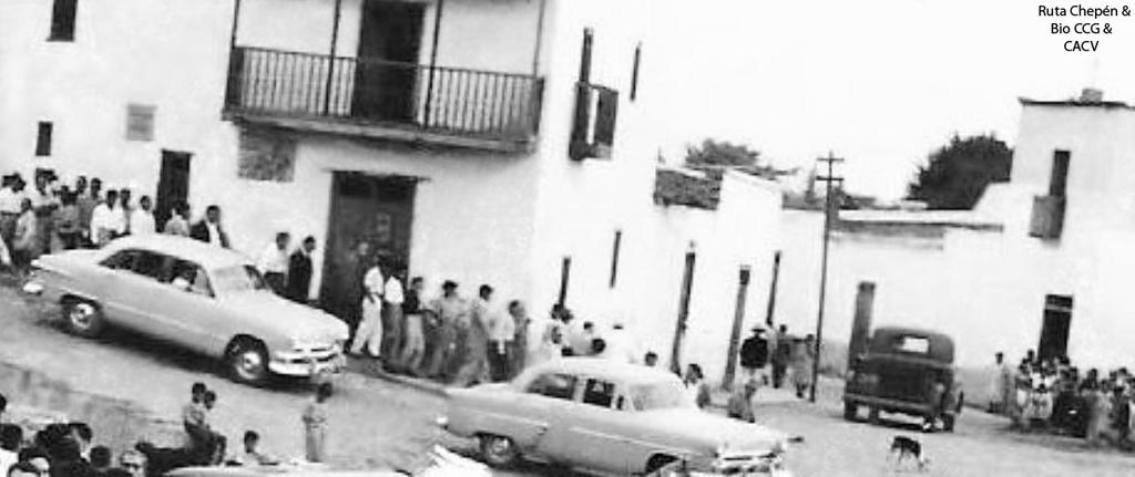 1947 (9) 1950-60 Pobladores de Chepen en la Av Gon