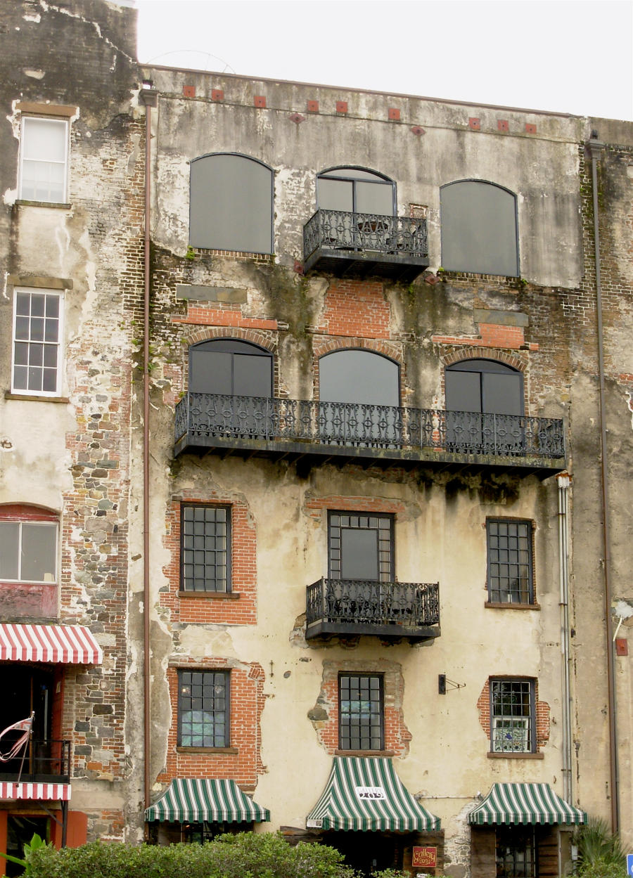 Decrepit Building by patternsandspirals on DeviantArt