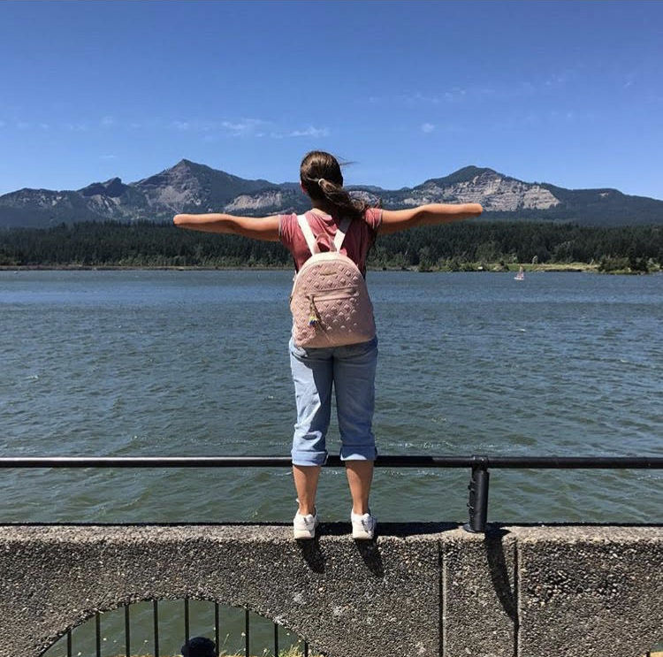 Handless Woman by mariaivchenko on DeviantArt