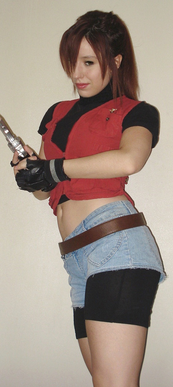 Claire Redfield - Resident Evil by Fin-Cosplay on DeviantArt