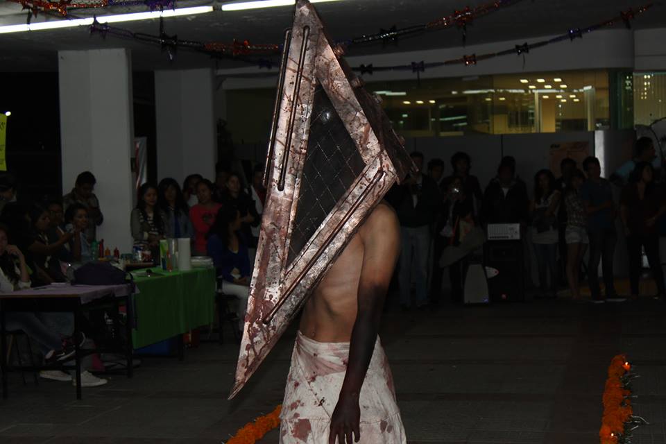 Pyramid Head (El Verdugo)