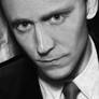 Tom Hiddleston (gray paper)