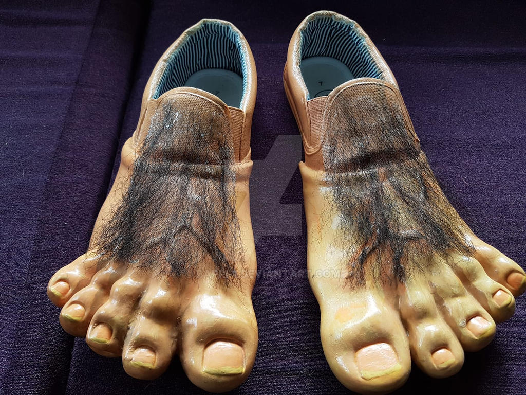 hobbit feet finished by Bappi-1 on DeviantArt