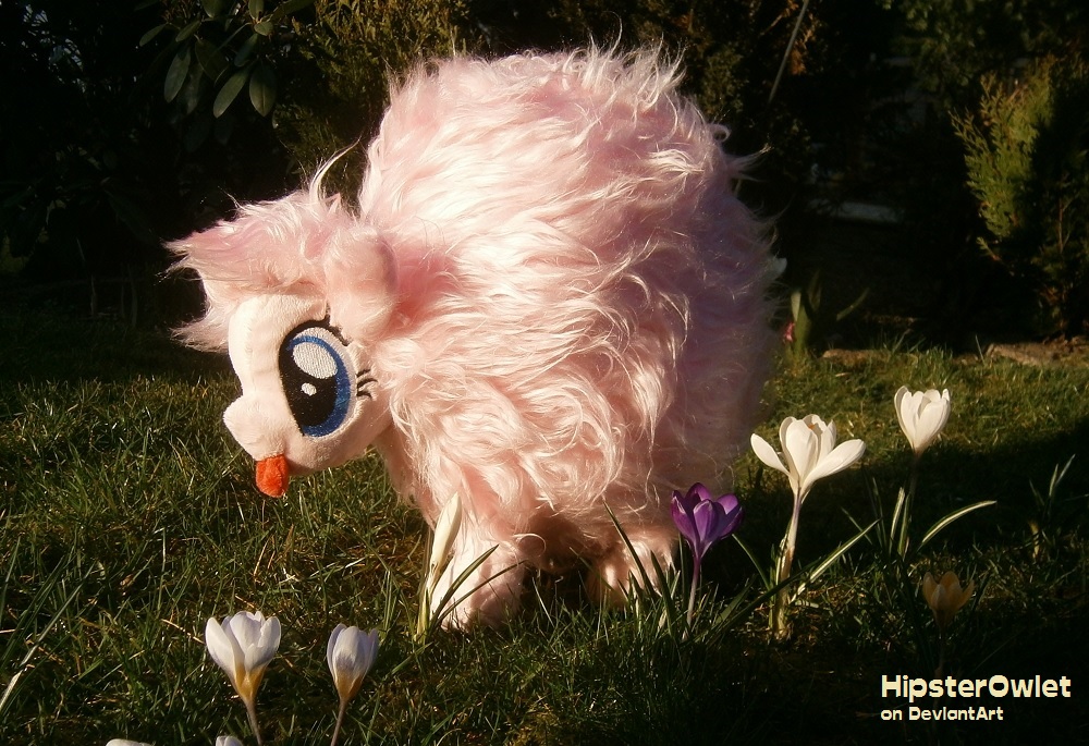 Fluffle Puff Plushie