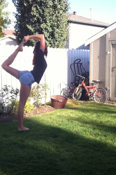 Practicing my scorpion for cheer