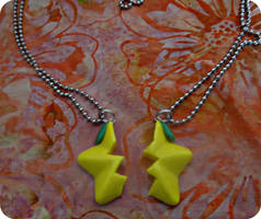 Kingdom Hearts Friendship Paopu Fruit Necklaces