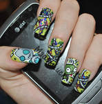 Invader Zim-Gir nail Art by MadamLuck