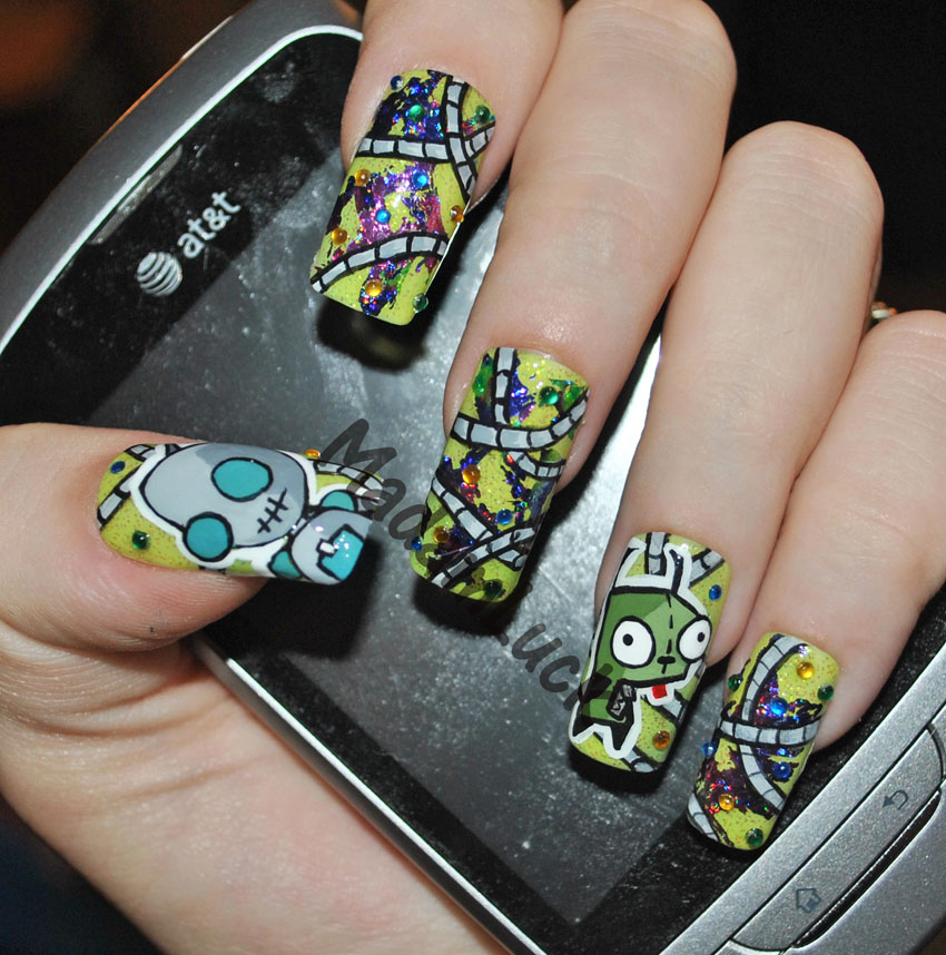 Invader Zim-Gir nail Art