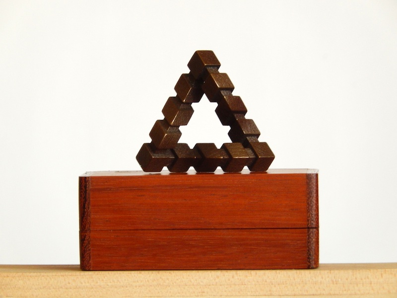 Impossible Triangle - Realized by eriban