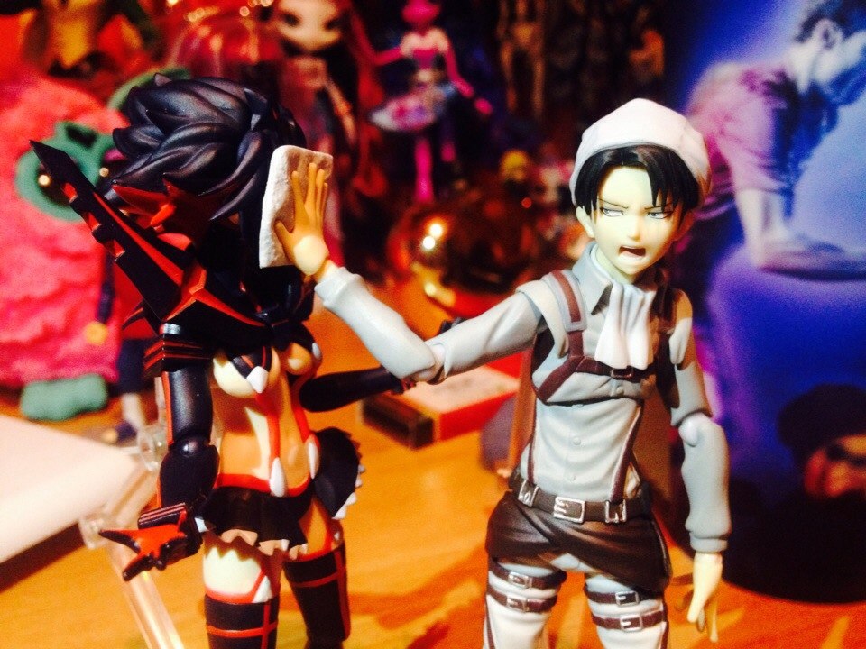 Matoi Ryuuko and Levi ( Rivaille ) - figma figure