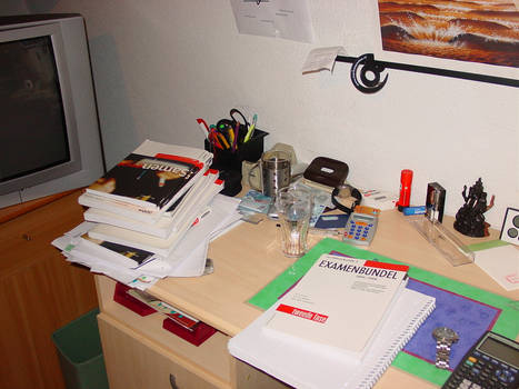 desk 1