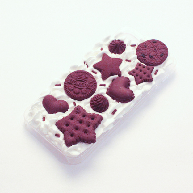 Chocolate Deco Case - iPhone