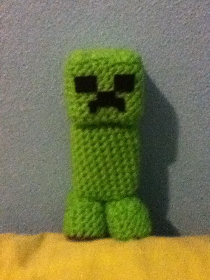 THE CUTEST FRICKEN CREEPER EVER!