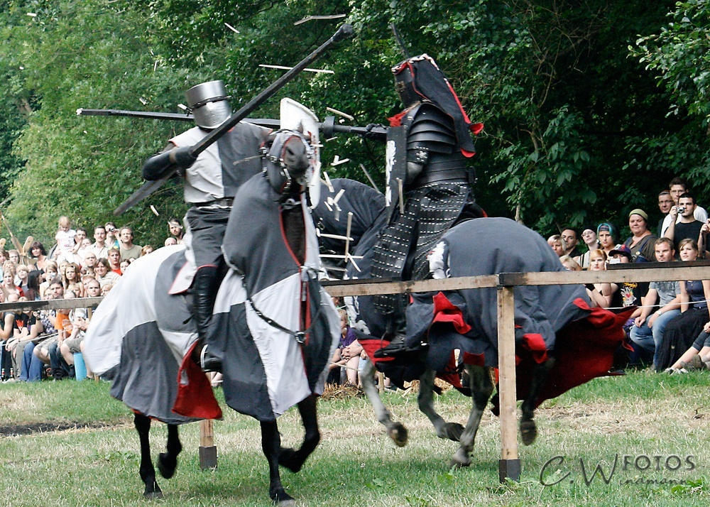 Ritter - zum Angriff - Treffer by javadevil1982 on DeviantArt