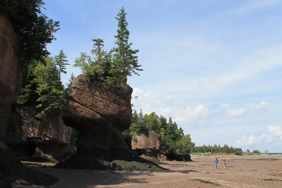 hopewell rocks 2 by triskelll on DeviantArt