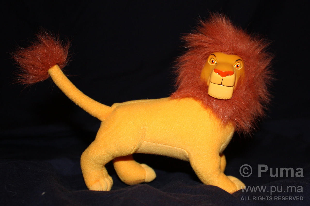 Adult Simba plush by Applause