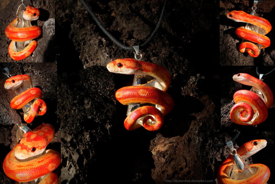 Strawberry Motley Corn Snake Necklace