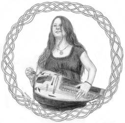 Anna Murphy with hurdy-gurdy