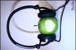 Apples love Music... by 21h00