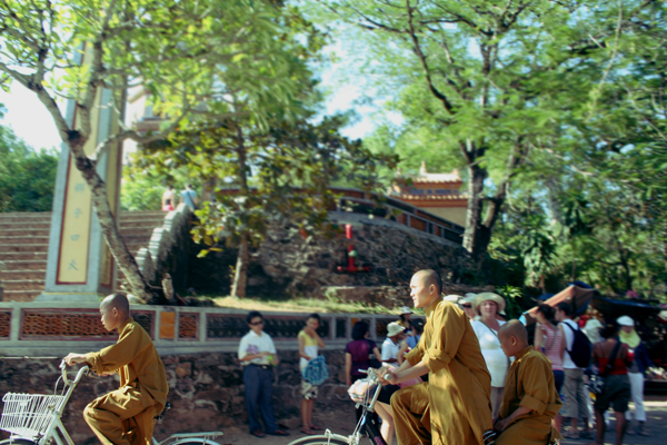 Buddhists on Bikes