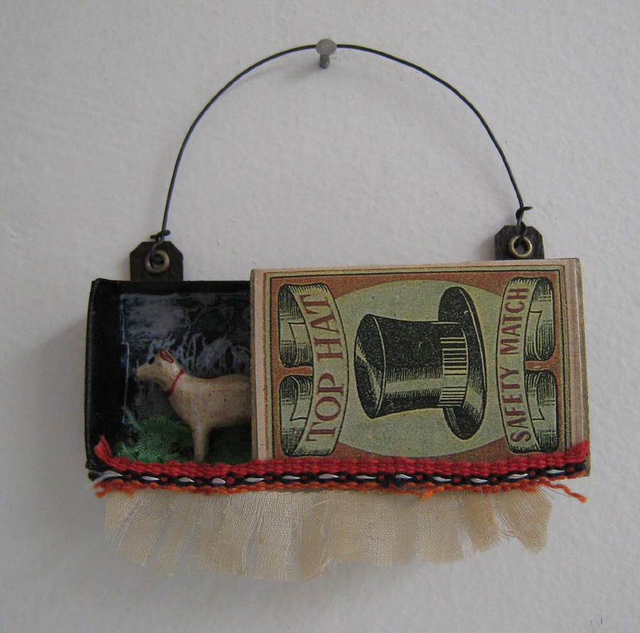 Tiny assemblage: Doggie