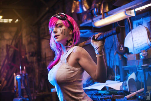 Sexiest League Of Legends Cosplay