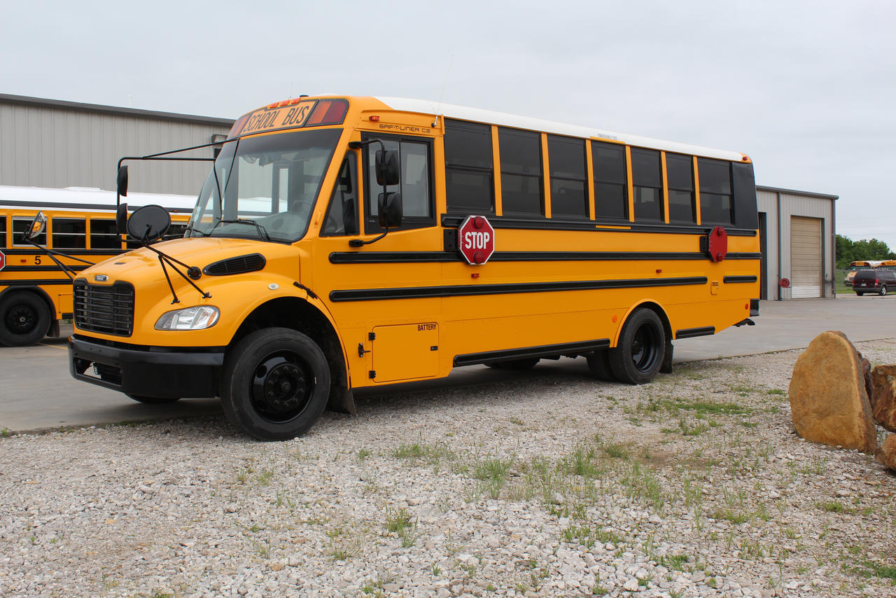 2017 Thomas Saf-T-Liner C2 School bus (shorty) by Cleetus1235 on DeviantArt