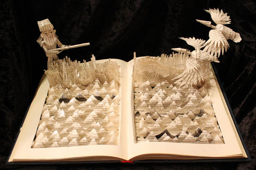 Duck Dynasty Book Sculpture