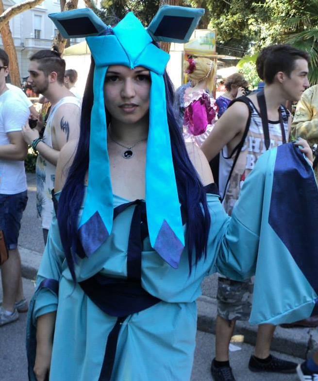 Glaceon Cosplay