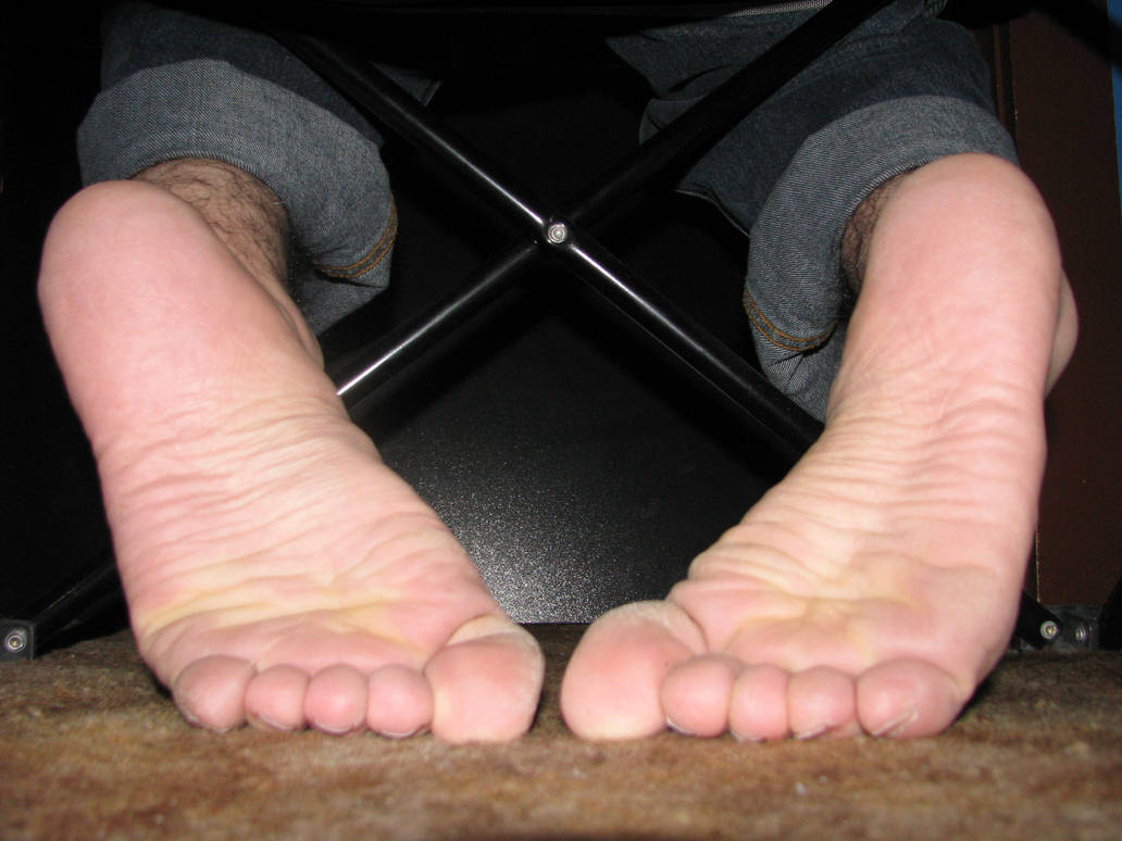 Ticklish feet Russia. Mild foot Shocks. Mild foot Shocks method.