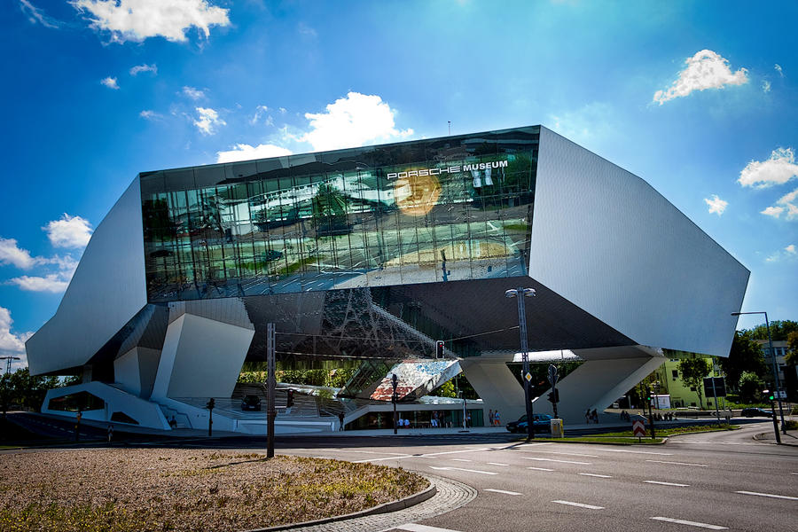 PORSCHE MUSEUM