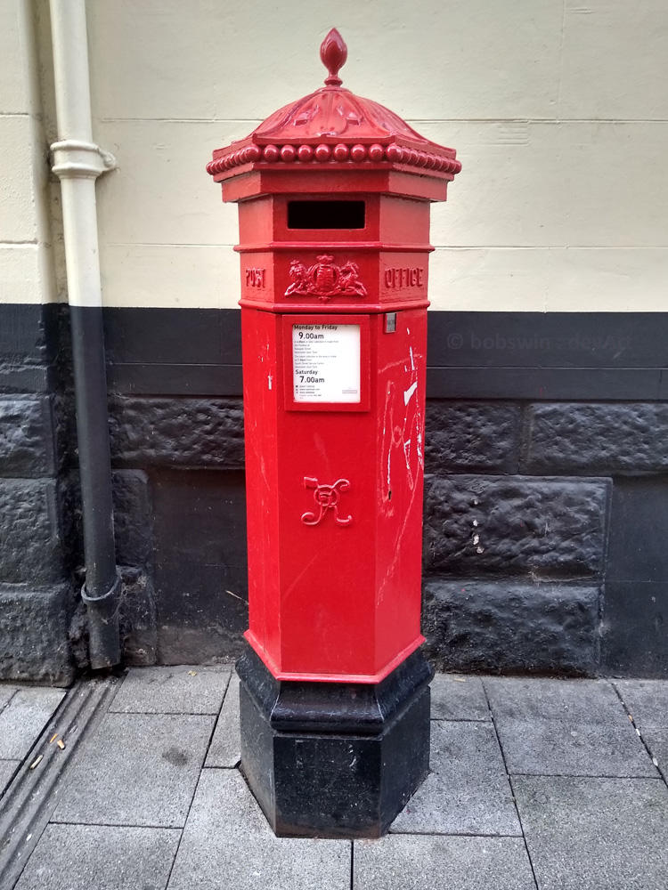 Post Box Rip Queen Queen Victoria Post Box Newcastle by bobswin on DeviantArt