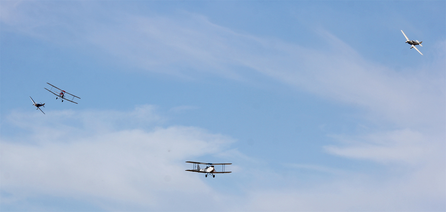 Shuttleworth Collection Air Race