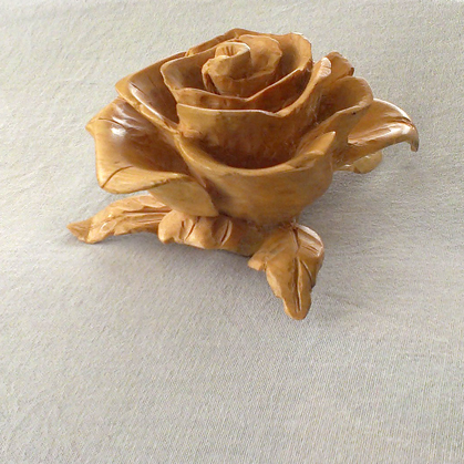 Rose carved of wood